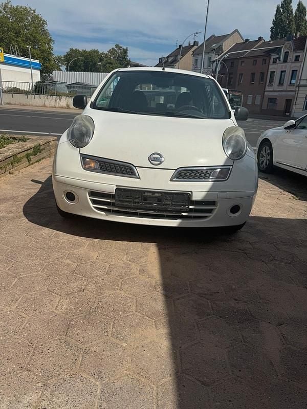 Weiß Gebraucht 2010 Nissan Micra Kleinwagen | 2.150 € (Fairer Preis) - Bild 1/4