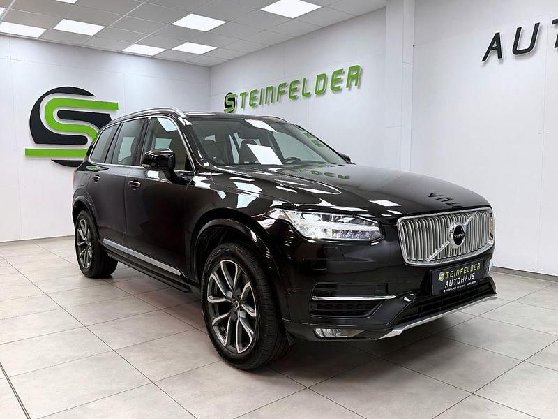 Schwarz Gebraucht 2016 Volvo XC90 Inscription SUV | 30.490 € (Etwas zu teuer) - Bild 1/4