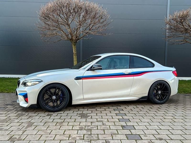 Weiß Gebraucht 2017 BMW M2 Performance Coupé | 38.750 € (Fairer Preis) - Bild 1/4