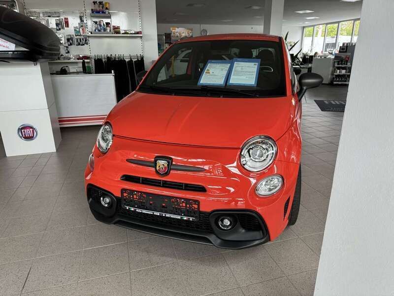 Racing orange Gebraucht 2024 Abarth 695 Kleinwagen | 34.418 € (Teuer) - Bild 1/4