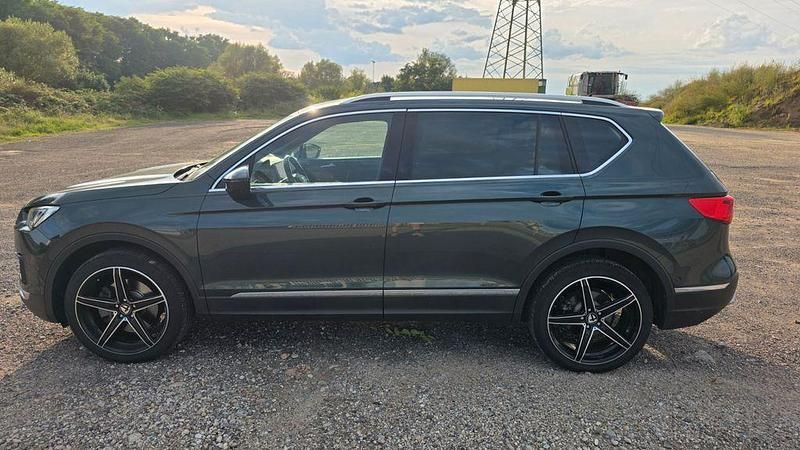 Grau Gebraucht 2019 Seat Tarraco 4Drive SUV | 25.000 € (Superpreis) - Bild 1/4