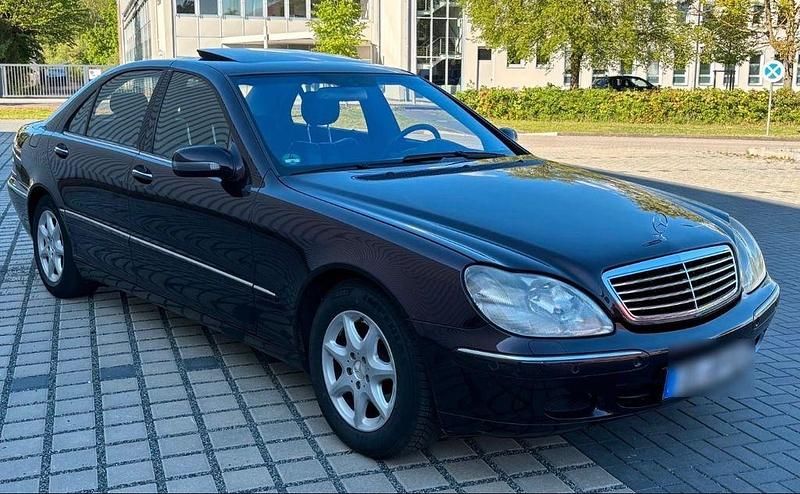 Schwarz Gebraucht 2000 Mercedes S500 Limousine | 5.399 € (Guter Preis) - Bild 1/4