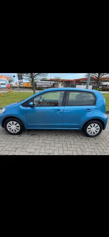 Second-hand VW up! 60 CP (44 kW) 2018 Albastru Hatchback