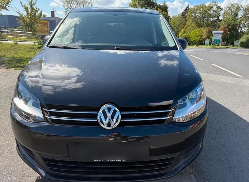 Gebraucht VW Sharan 100 PS (73 kW) 2018 Schwarz Van / Kleinbus