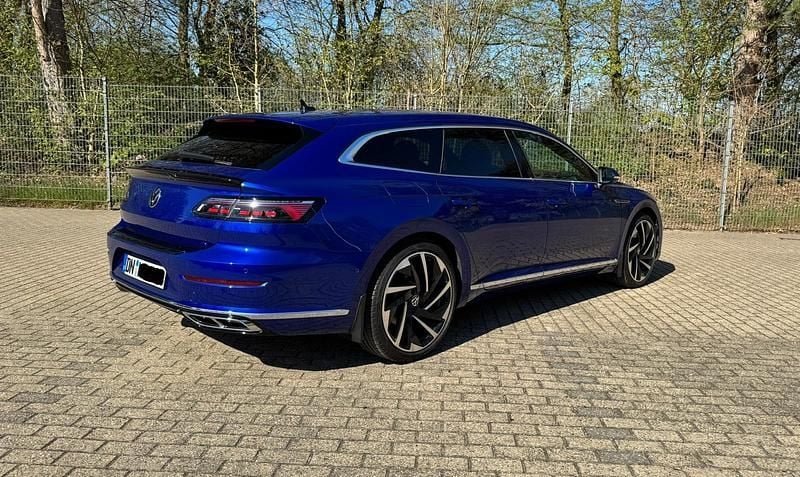Gebraucht VW Arteon R-line 280 PS (205 kW) 2022 Blau Kombi