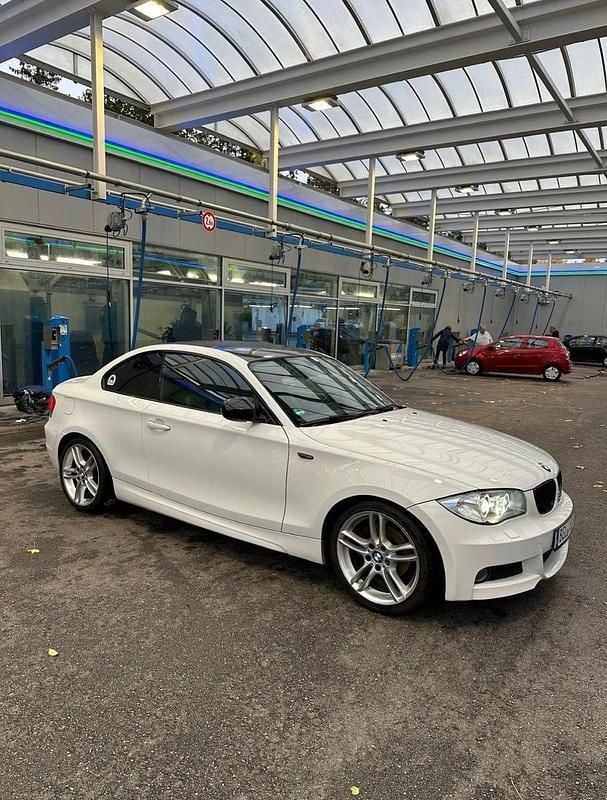 Gebraucht BMW 120 Coupé M Sport 177 PS (130 kW) 2012 Weiß Coupé