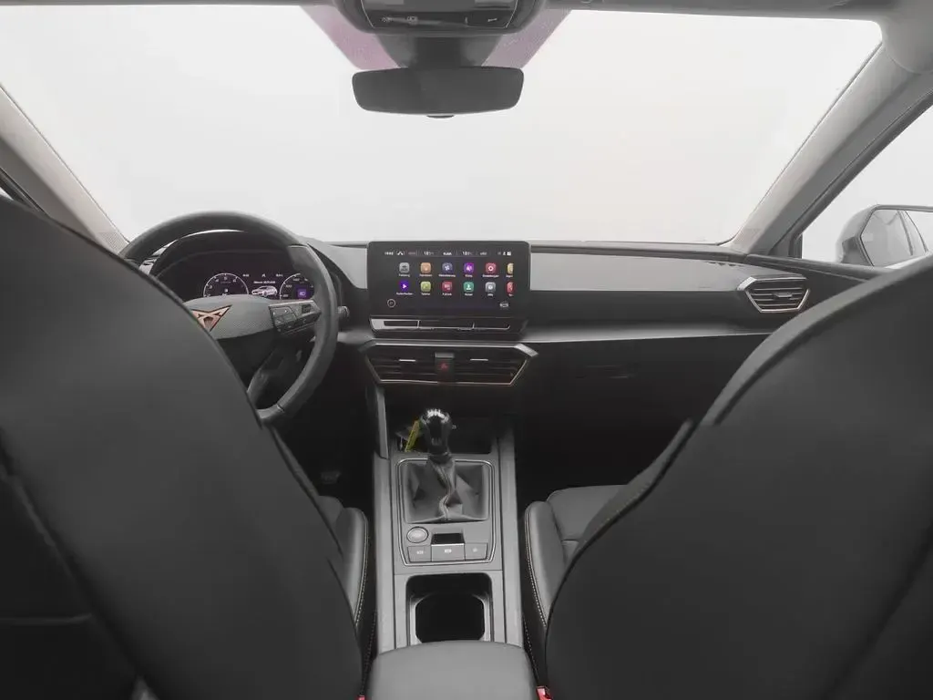 Gebraucht Cupra Leon 150 PS (110 kW) 2024 Weiß Kombi