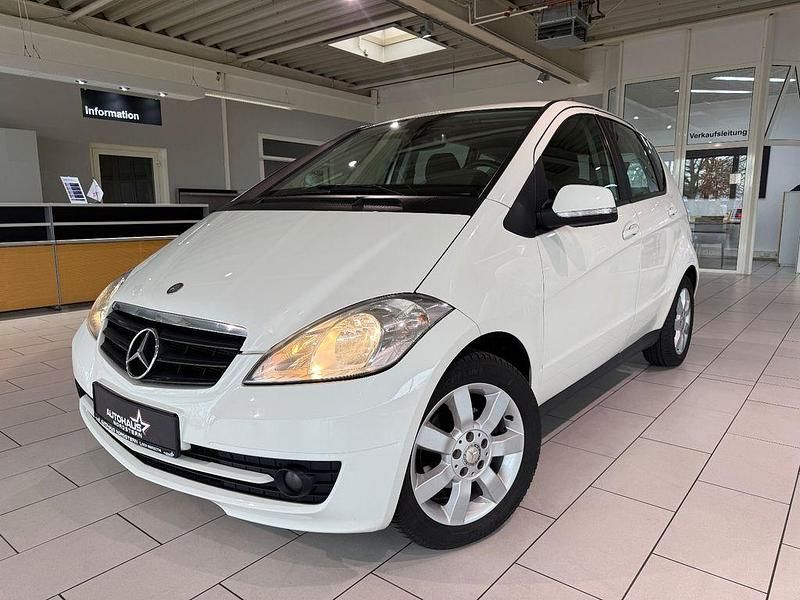 Weiß Gebraucht 2009 Mercedes A150 Kleinwagen | 3.990 € (Etwas zu teuer) - Bild 1/4