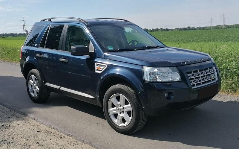 Blau Gebraucht 2007 Land Rover Freelander 2 SE SUV | 6.600 € (Etwas zu teuer) - Bild 1/4