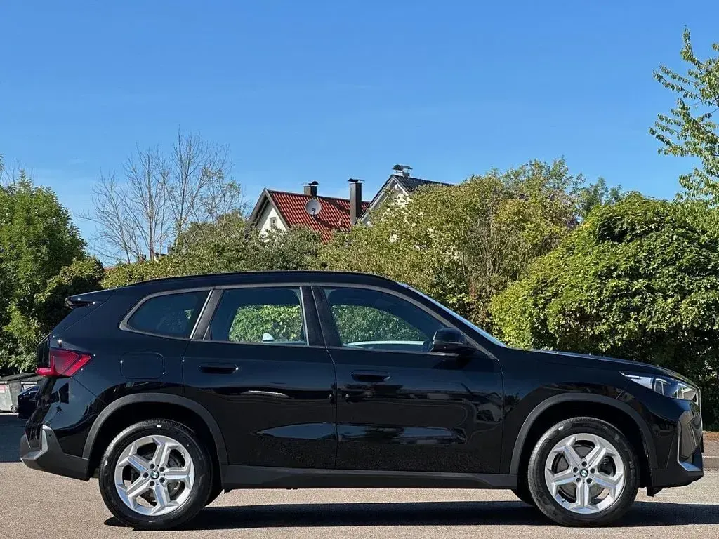 Gebraucht BMW X1 Performance 156 PS (114 kW) 2023 Schwarz SUV