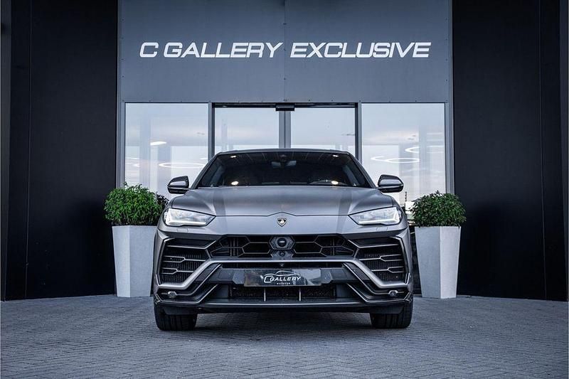 Usata Lamborghini Urus 650 CV (478 kW) 2020 Grigio SUV