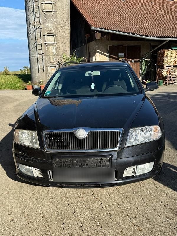 Schwarz Gebraucht 2007 Skoda Octavia Kombi | 600 € (Superpreis) - Bild 1/4