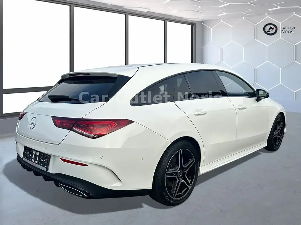 Gebraucht Mercedes CLA200 AMG 163 PS (119 kW) 2021 Polarweiss Limousine