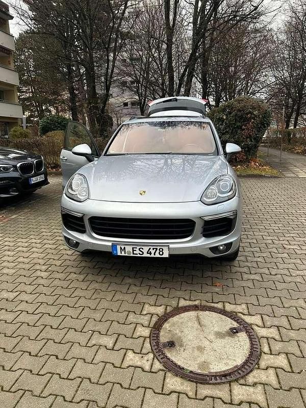 Gebraucht Porsche Cayenne 262 PS (192 kW) 2015 SUV