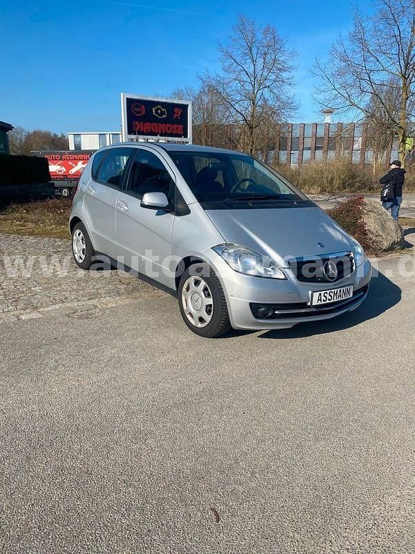 Gebraucht Mercedes A150 95 PS (69 kW) 2008 Silber Kleinwagen