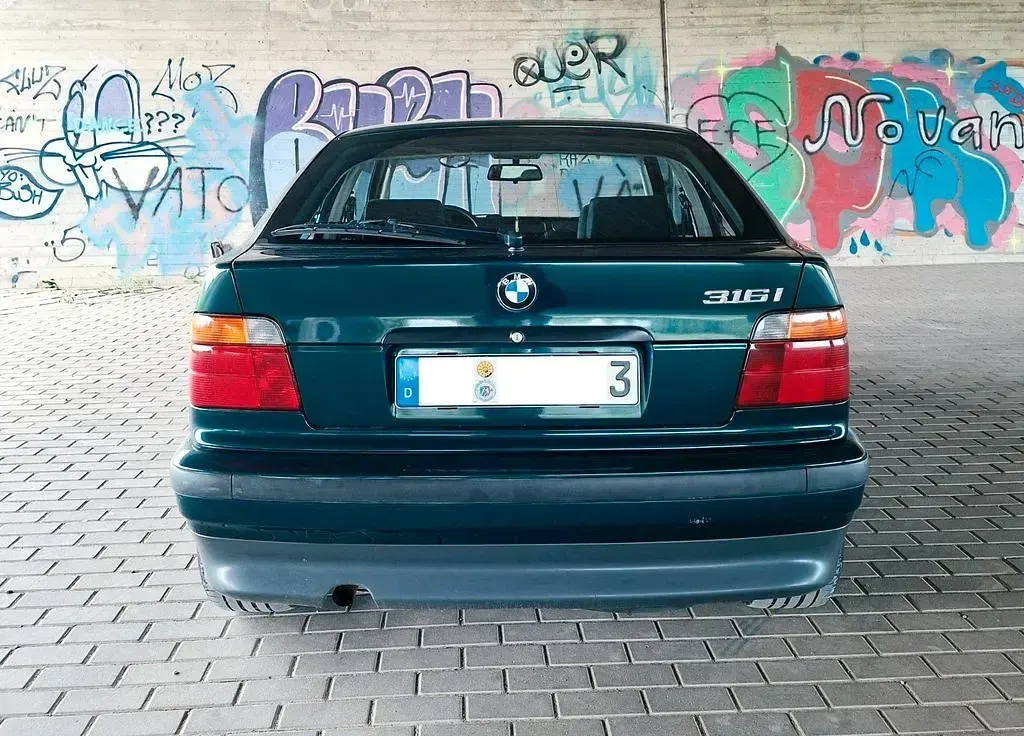 Gebraucht BMW 316 Compact 102 PS (75 kW) 1996 Grün Kleinwagen