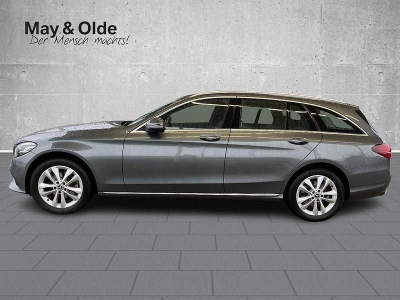 Gebraucht Mercedes C220 Avantgarde 194 PS (142 kW) 2018 Grau Kombi
