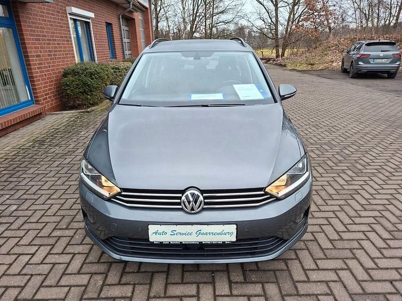 Gebraucht VW Golf VII Comfortline 125 PS (91 kW) 2017 Grau Limousine