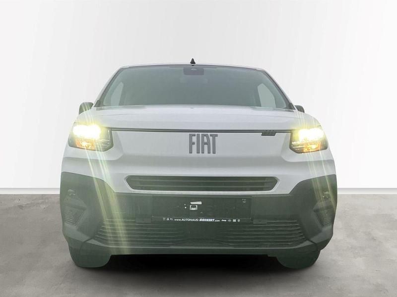 Neu Fiat Doblò 102 PS (75 kW) 2026 Weiß Van / Kleinbus