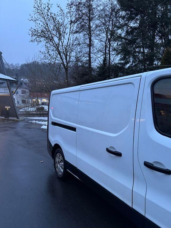 Gebraucht Renault Trafic 145 PS (106 kW) 2020 Weiß Van / Kleinbus