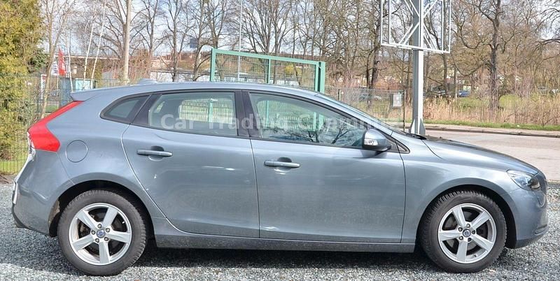 Gebraucht Volvo V40 120 PS (88 kW) 2014 Grau Kombi