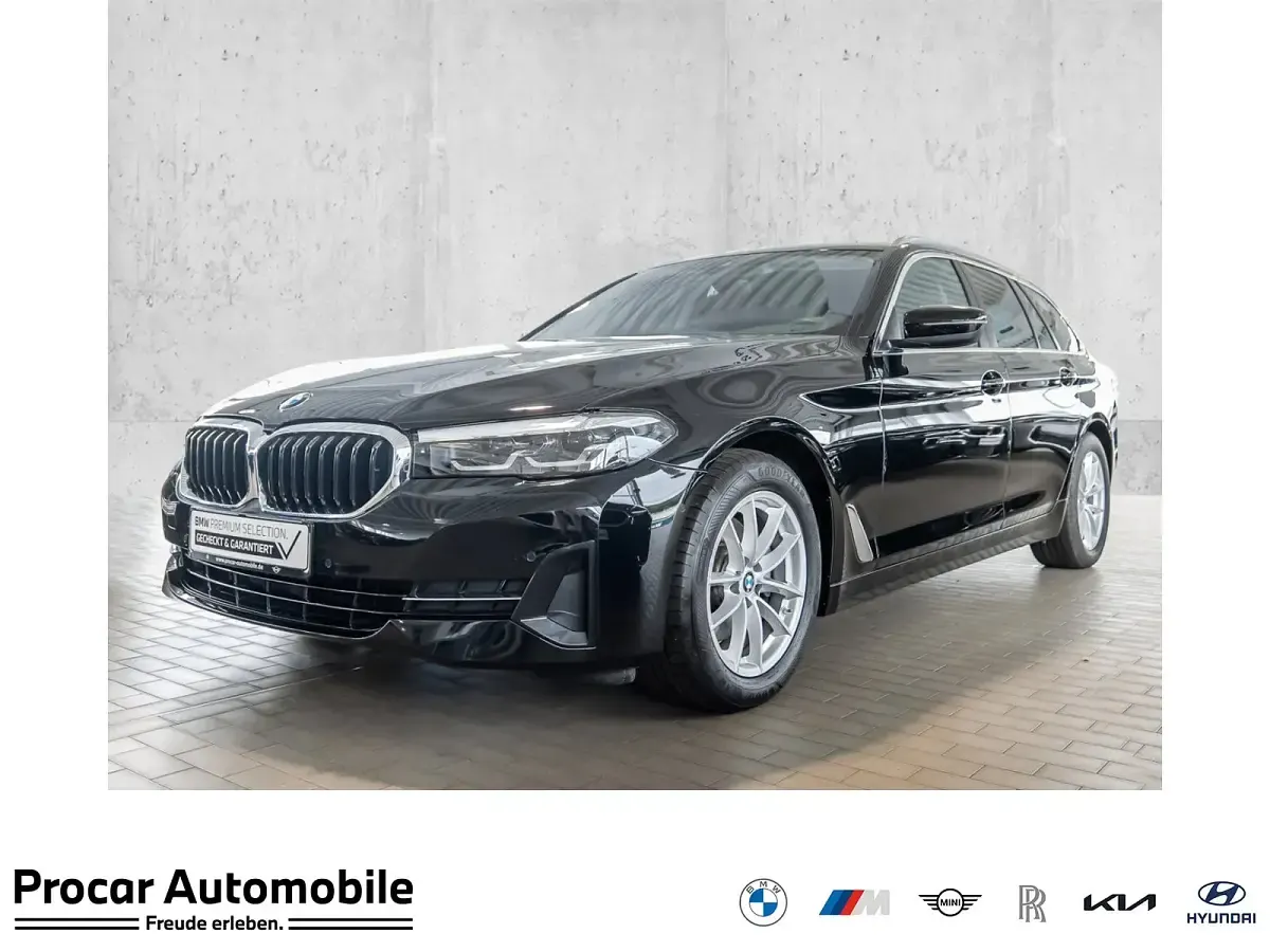 Gebraucht BMW 520 Sport Line 190 PS (139 kW) 2023 Limousine
