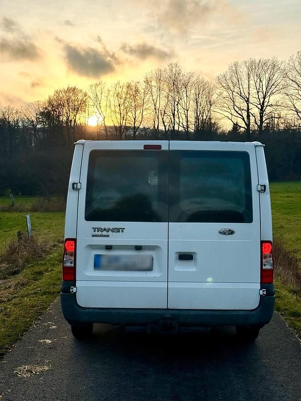 Gebraucht Ford Transit 125 PS (91 kW) 2012 Weiß Van / Kleinbus