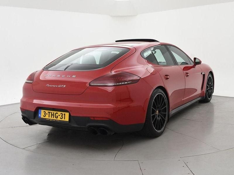 Gebraucht Porsche Panamera 441 PS (324 kW) 2014 Rot Kleinwagen