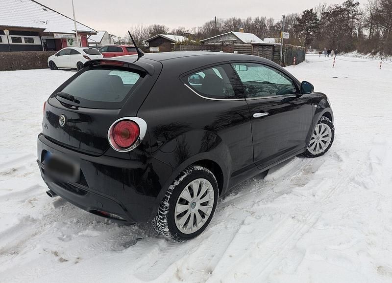 Gebraucht Alfa Romeo MiTo 95 PS (69 kW) 2011 Schwarz Kleinwagen