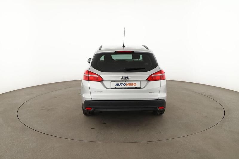 Gebraucht Ford Focus 2016 Grau Kombi