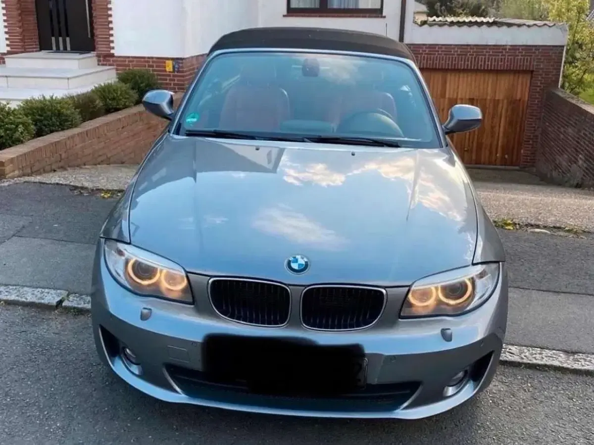 Gebraucht BMW 120 Cabriolet 177 PS (130 kW) 2011 Grau Cabrio