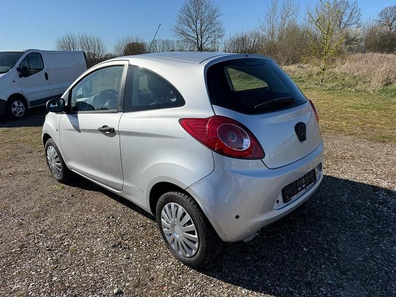Second-hand Ford Ka 72 CP (52 kW) 2015 Argintiu Hatchback