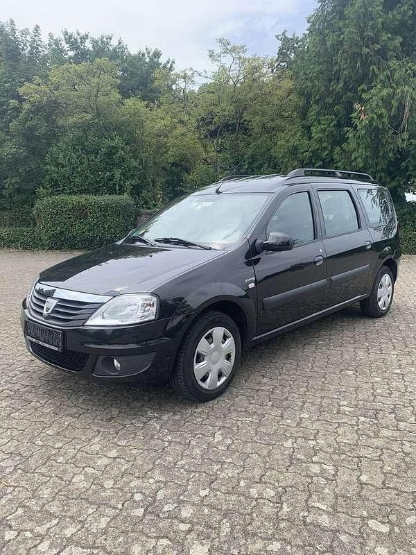 Schwarz Gebraucht 2010 Dacia Logan MCV Ambiance Kombi | 1.799 € (Fairer Preis) - Bild 1/4