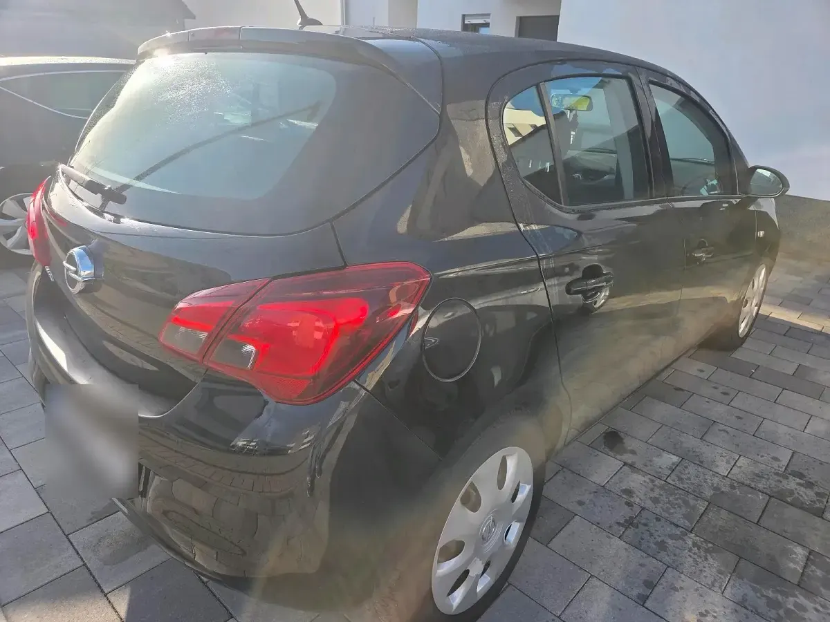 Usata Opel Corsa 90 CV (66 kW) 2017 Nero Utilitaria