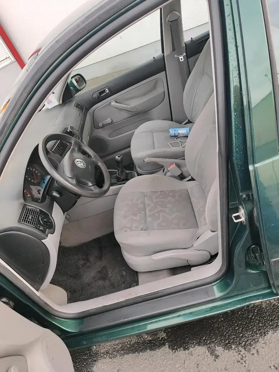 Gebraucht VW Golf IV 75 PS (55 kW) 2000 Grün Kleinwagen