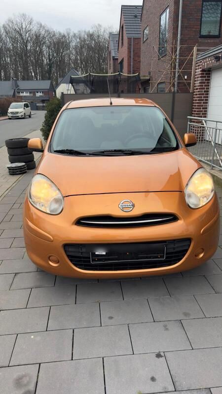 Orange Gebraucht 2013 Nissan Micra Acenta Kleinwagen | 2.900 € (Guter Preis) - Bild 1/4