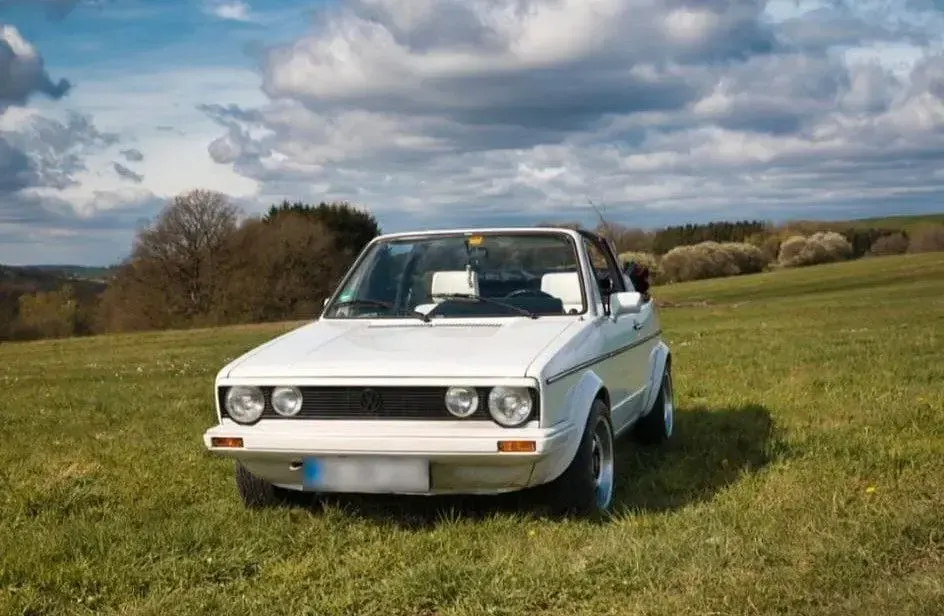 Gebraucht VW Golf Cabriolet 75 PS (55 kW) 1984 Weiß Cabrio