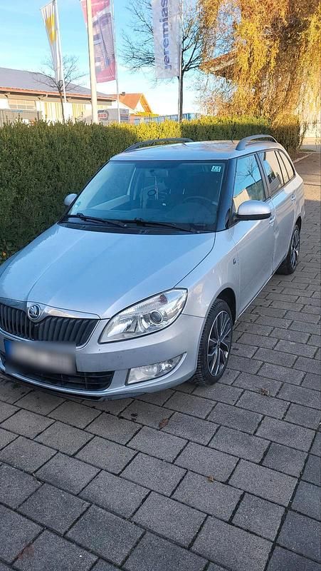 Gebraucht 2014 Skoda Fabia Kombi | 3.600 € (Teuer) - Bild 1/4