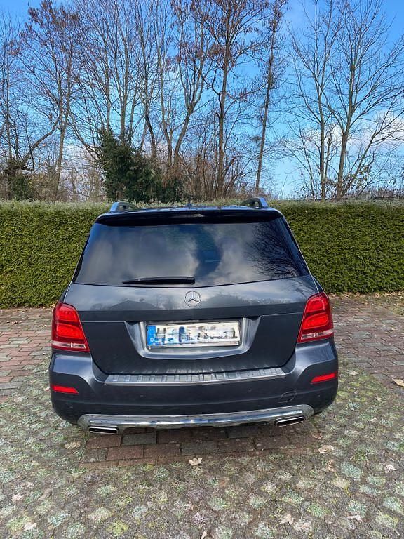 Gebraucht Mercedes GLK250 204 PS (150 kW) 2012 Grau SUV