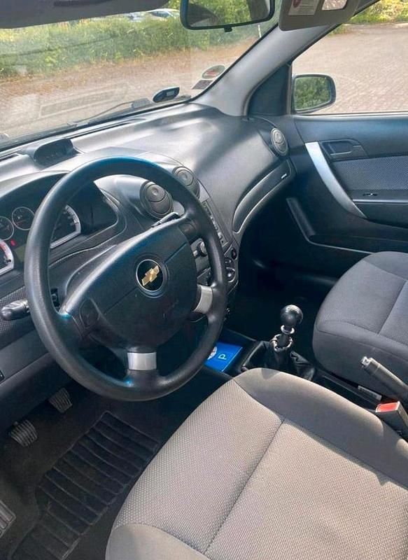 Gebraucht Chevrolet Aveo 101 PS (74 kW) 2010 Blau Kleinwagen