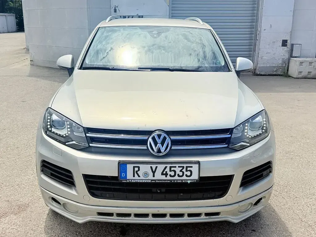 Gebraucht VW Touareg 245 PS (180 kW) 2011 Gold SUV