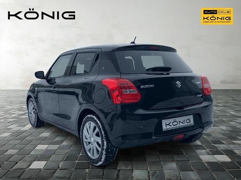 Gebraucht Suzuki Swift Comfort 83 PS (61 kW) 2023 Schwarz Limousine