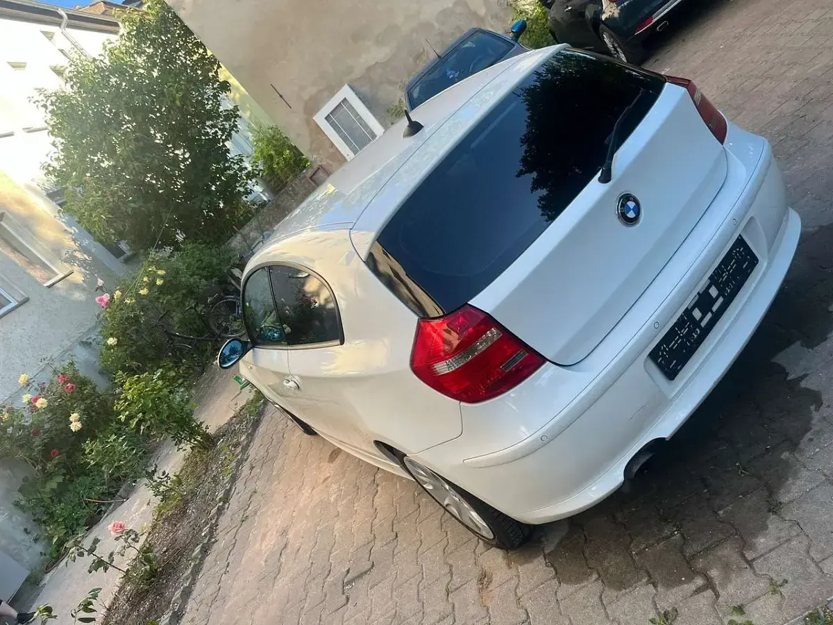 Gebraucht BMW 116 122 PS (89 kW) 2008 Kleinwagen
