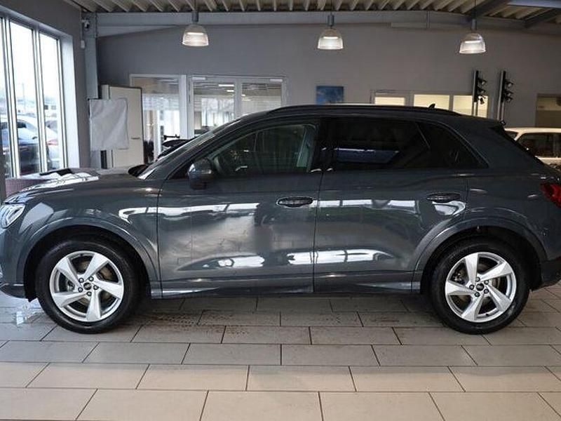 Gebraucht Audi Q3 Advanced 150 PS (110 kW) 2024 Nanograu SUV