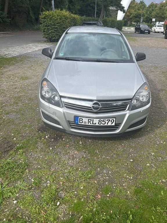 Gebraucht 2009 Opel Astra Cosmo Limousine | 2.200 € (Superpreis) - Bild 1/4