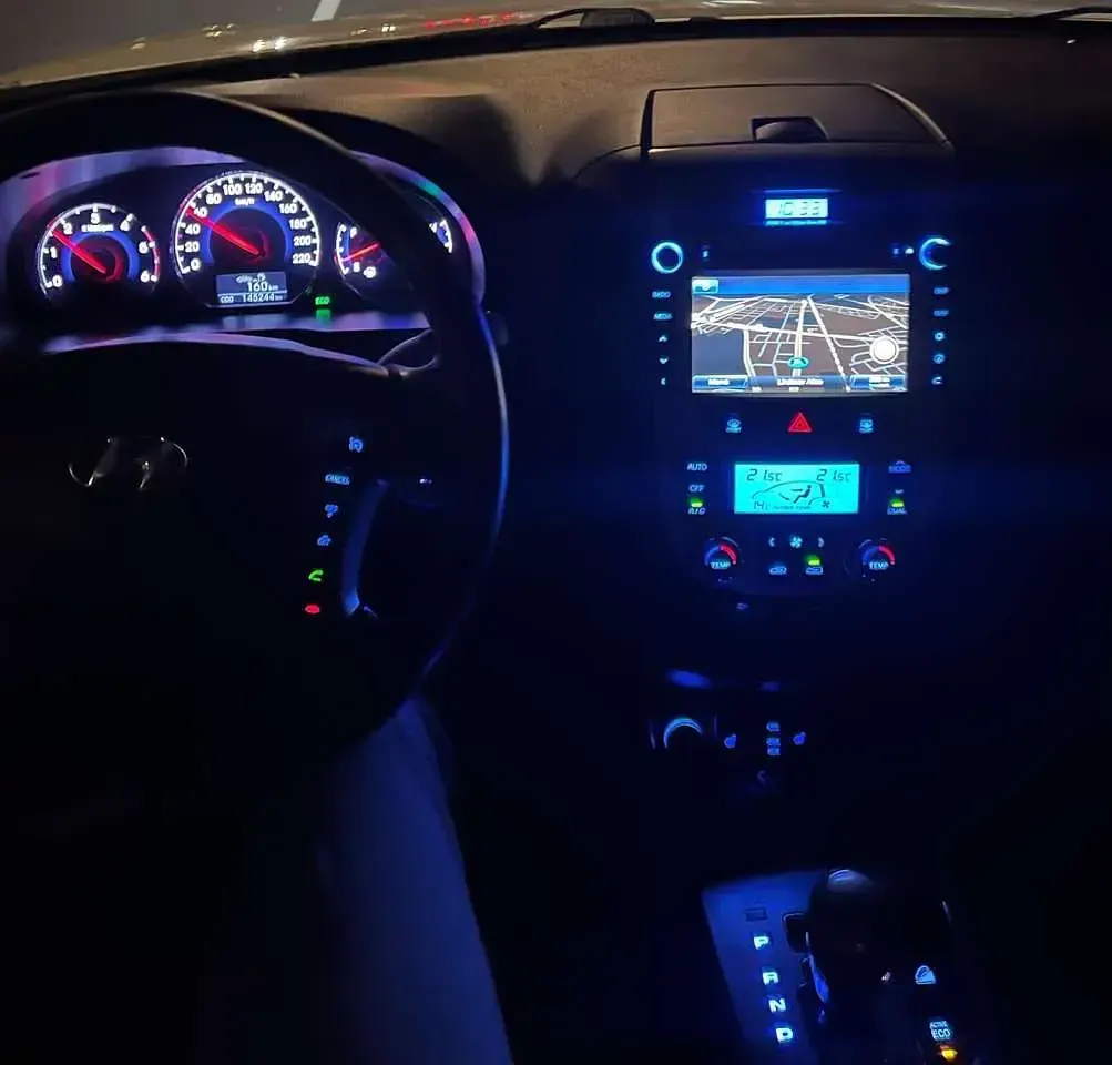 Gebraucht Hyundai Santa Fe Style 197 PS (144 kW) 2012 Grau SUV