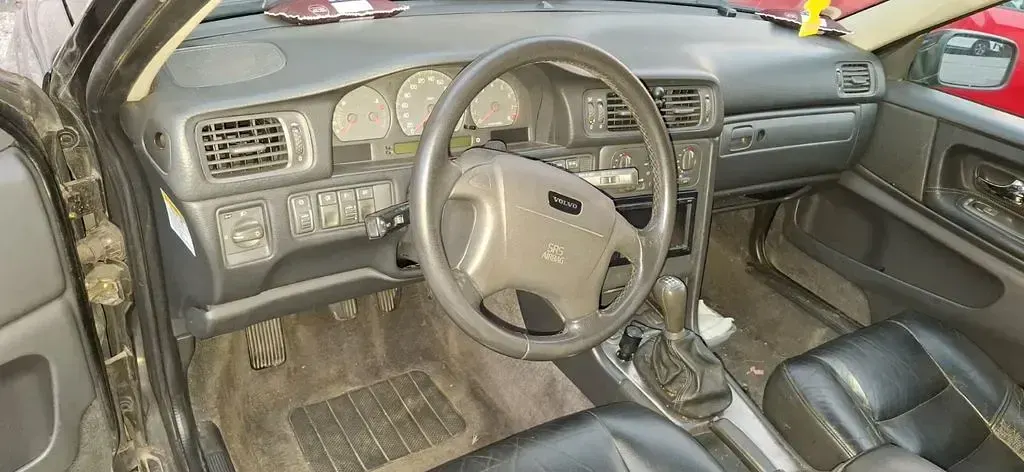 Gebraucht Volvo V70 170 PS (125 kW) 1997 Schwarz Kombi
