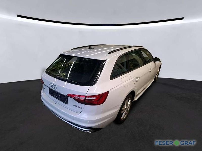 Gebraucht Audi A4 Ambiente 204 PS (150 kW) 2023 Gletscherweiß Kombi