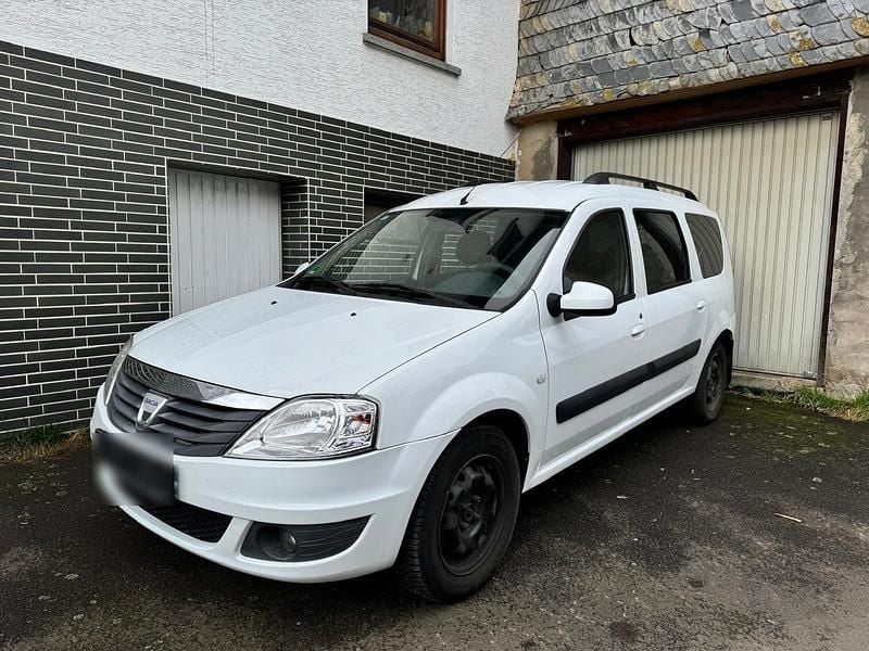Gebraucht Dacia Logan 105 PS (77 kW) 2009 Weiß Kombi
