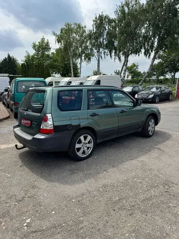 Gebraucht Subaru Forester Trend 158 PS (116 kW) 2006 Grün SUV
